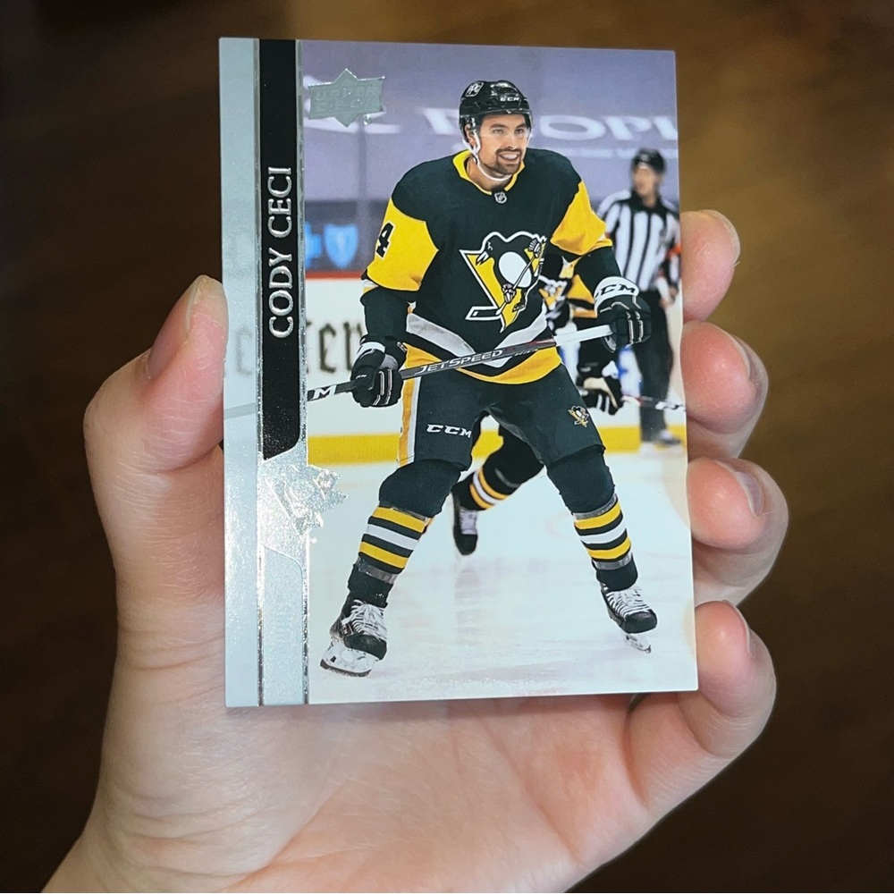 Pittsburgh Penguins Cody Ceci 2020-21 Upper Deck Extended Series Trading Card!